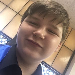 Meet your Posher, Adam